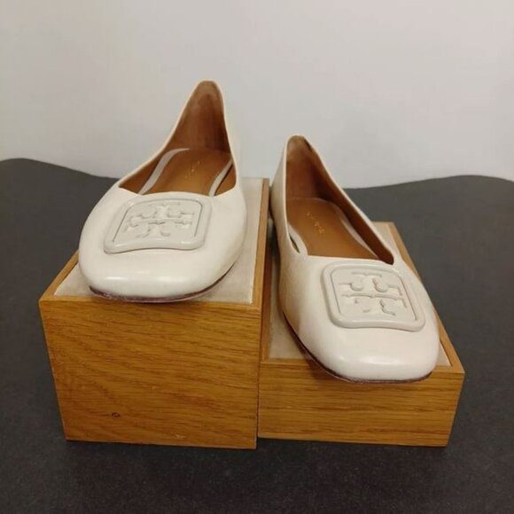 Brand New TORY BURCH sz 6 Beige wrinkle free Leather Ballet Flat Shoes 86721 - Picture 5 of 12